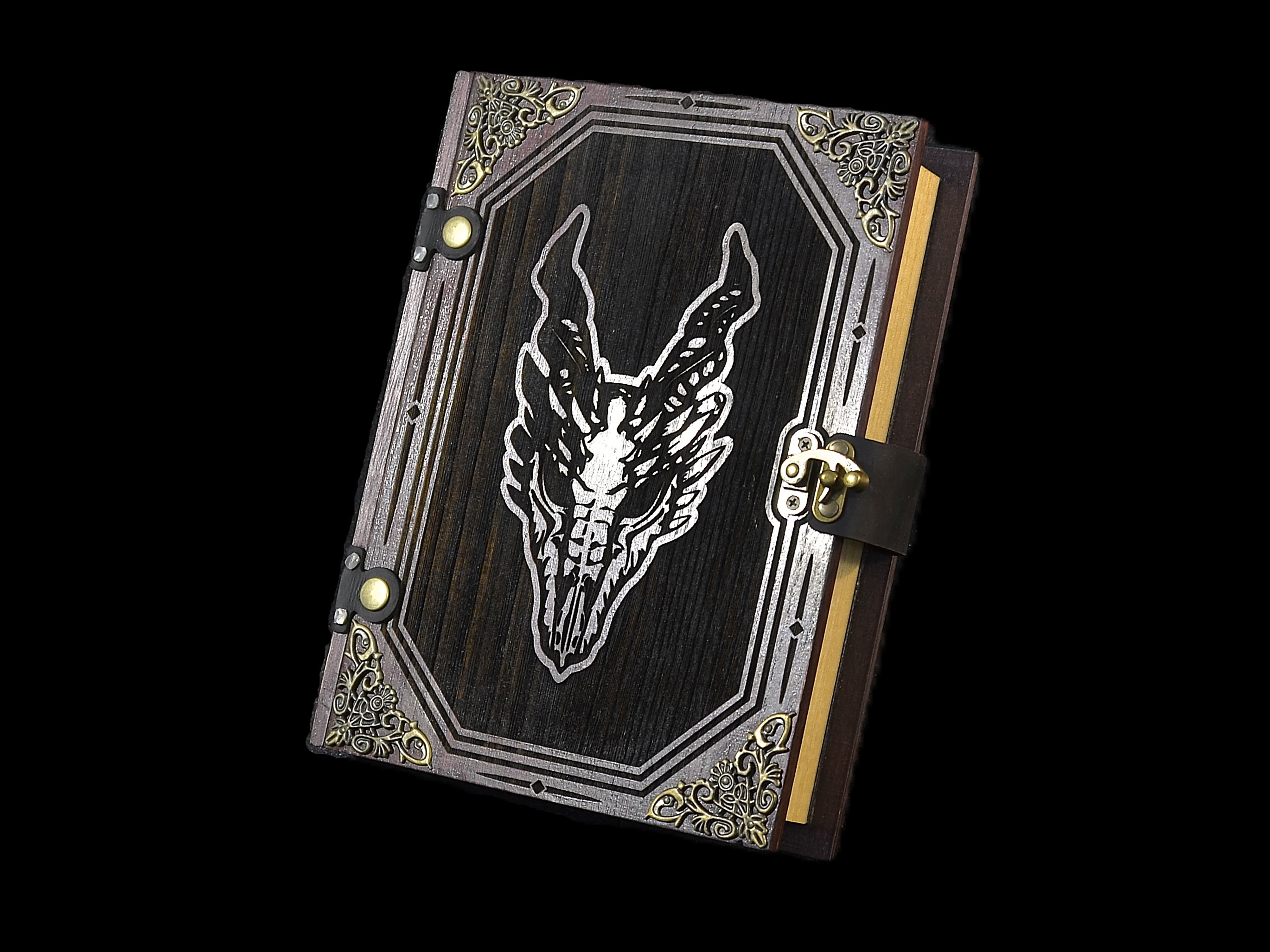 Red Dragon Skull dice box in plum